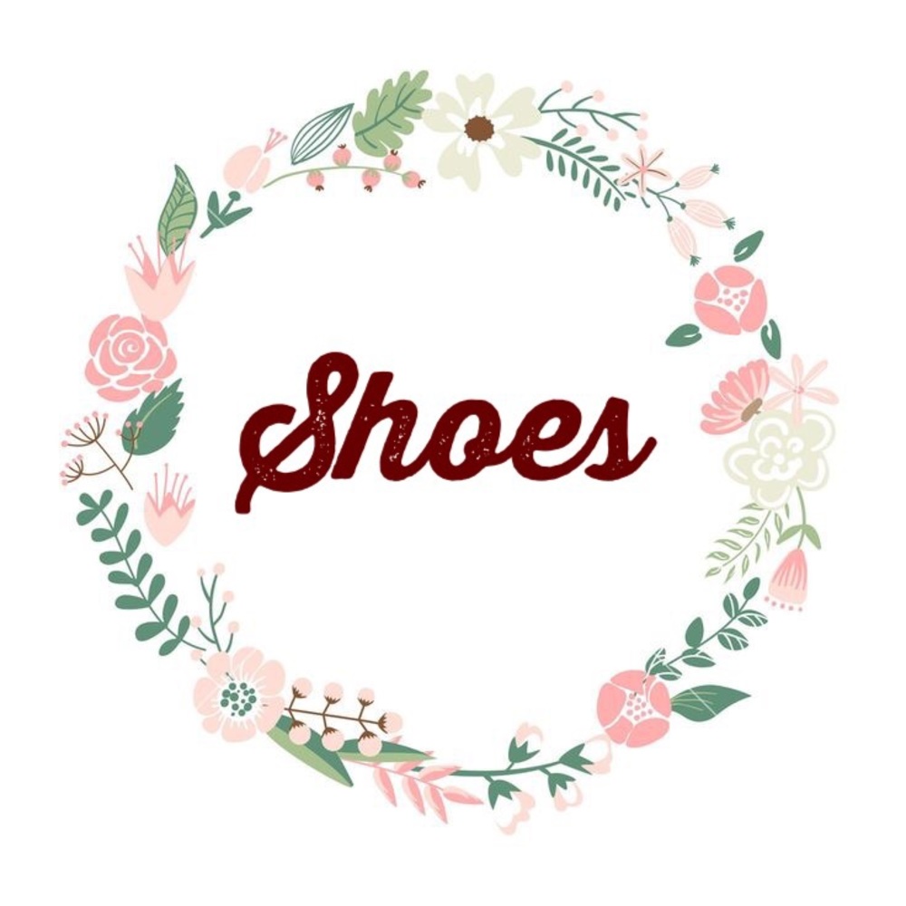 ❤️Shoes in closet