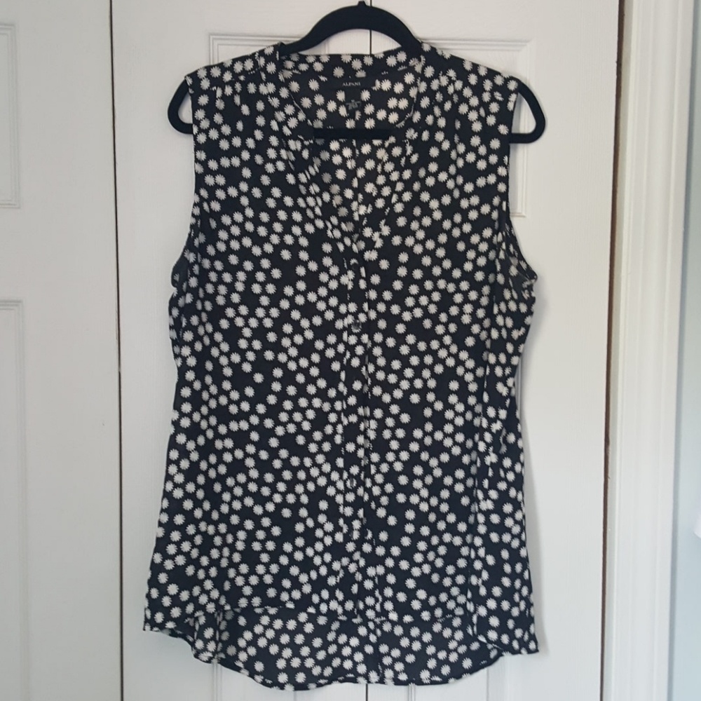 Cute Alfani Sleeveless Blouse