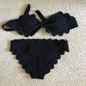 Black scalloped swim suit