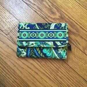Vera Bradley paisley wallet