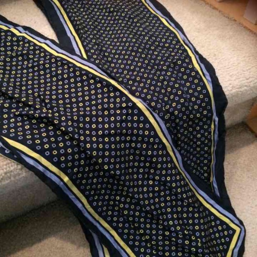***sold***2 chase bank scarves