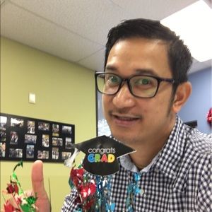 Meet your Posher, Carlos