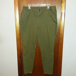 PERFECT FOR FALL!!! Lane Bryant Jeans