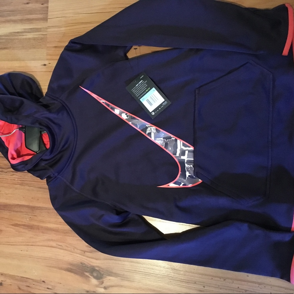 Girls Nike hoodie