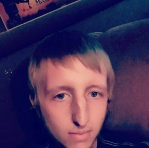 Meet your Posher, Collin