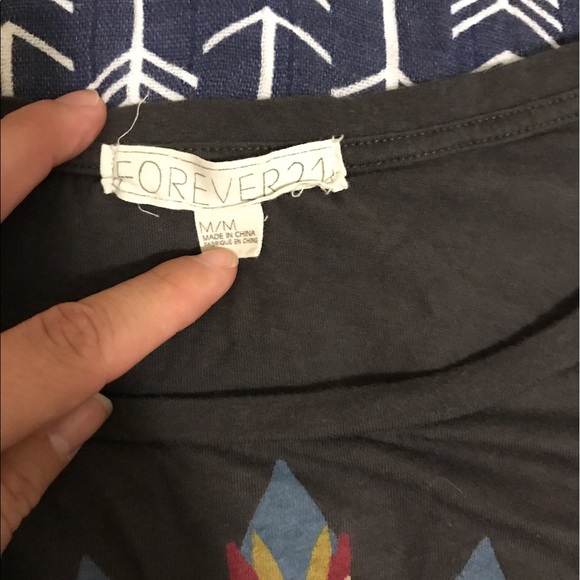 Fringed crop top - Picture 2 of 2