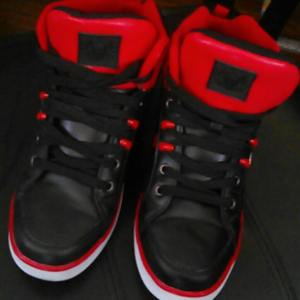 Coogi Sneakers PRICE FIRM!!!!