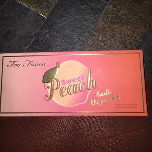 Too Faced Sweet Peach Palette