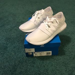Adidas white tubular viral 7.5 women's shoes