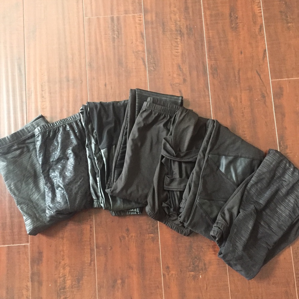 7 Pairs of Assorted Black Leggings (Bundle)