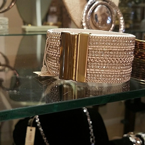 Bracelet - Picture 2 of 2