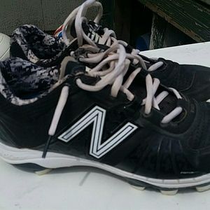 New balance baseball cleats