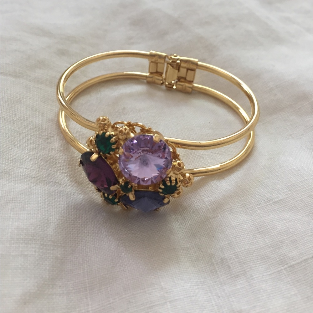 Beautiful Costume Jewelry Gold & Gemstone Bracelet