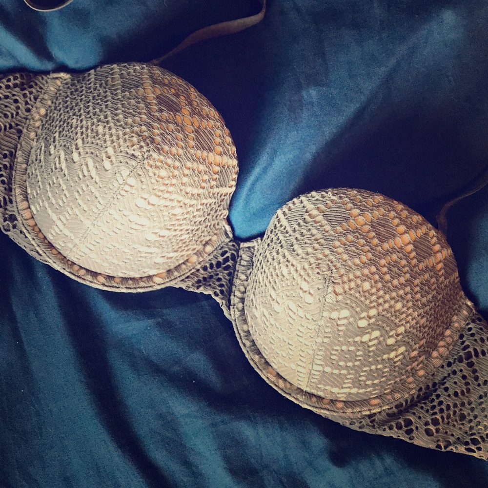 VS Multi Way knit design bra