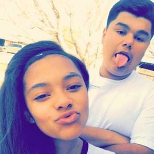 Meet your Posher, Kani