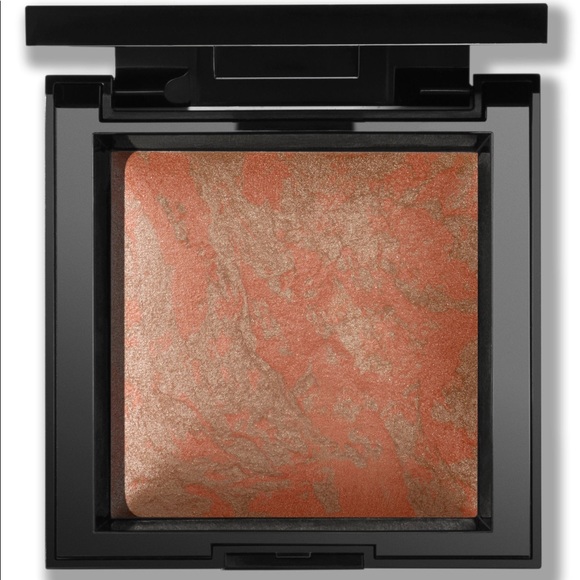 NIB bareMinerals Invisible Glow "Dark To Deep" - Picture 4 of 5