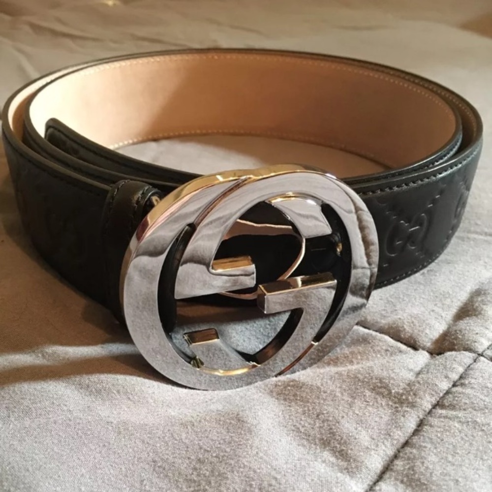 Authenic black Gucci belt w/ silver buckle Sz 95cm