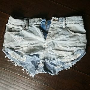 RVCA Nature X Industry Cut Offs