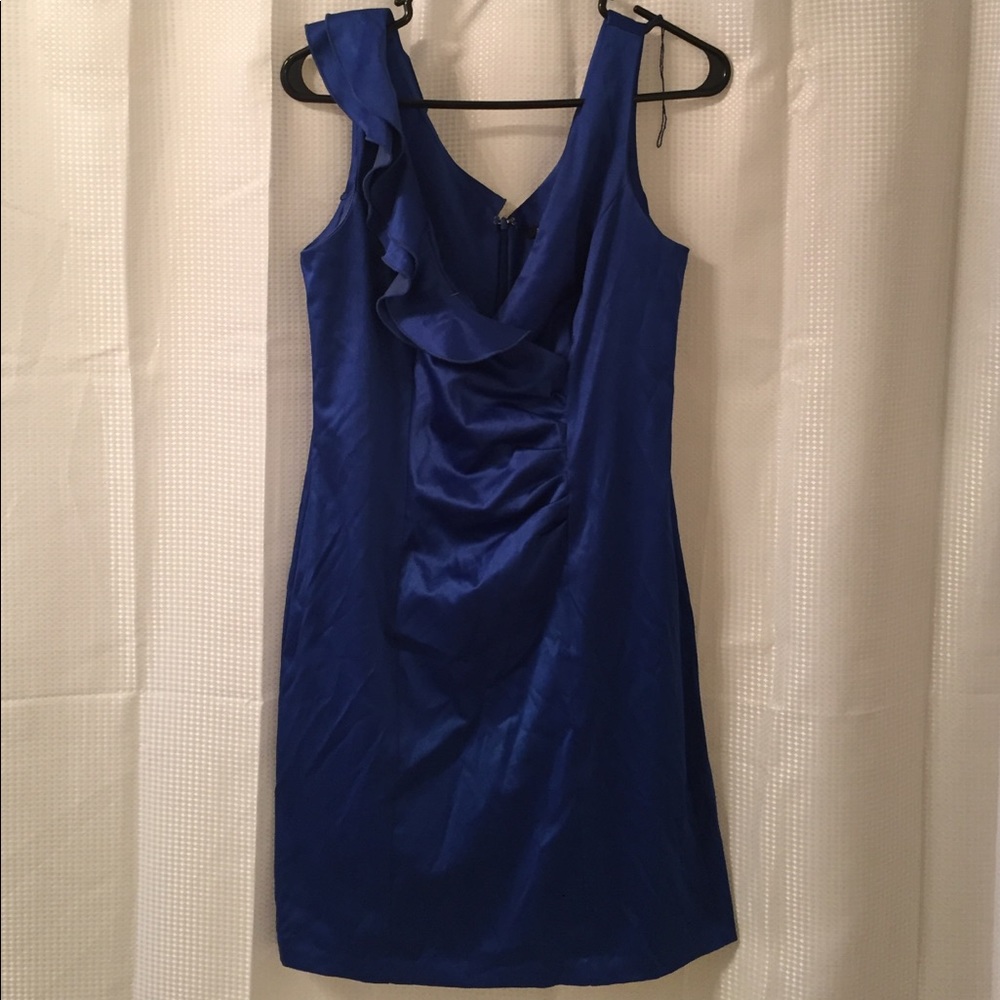 Beautiful blue dress from Macy's. Size 9/10.