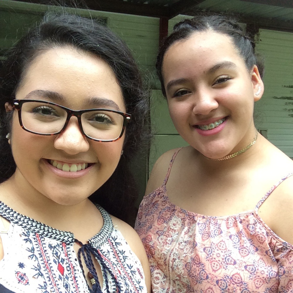 Meet your Posher, Leslie