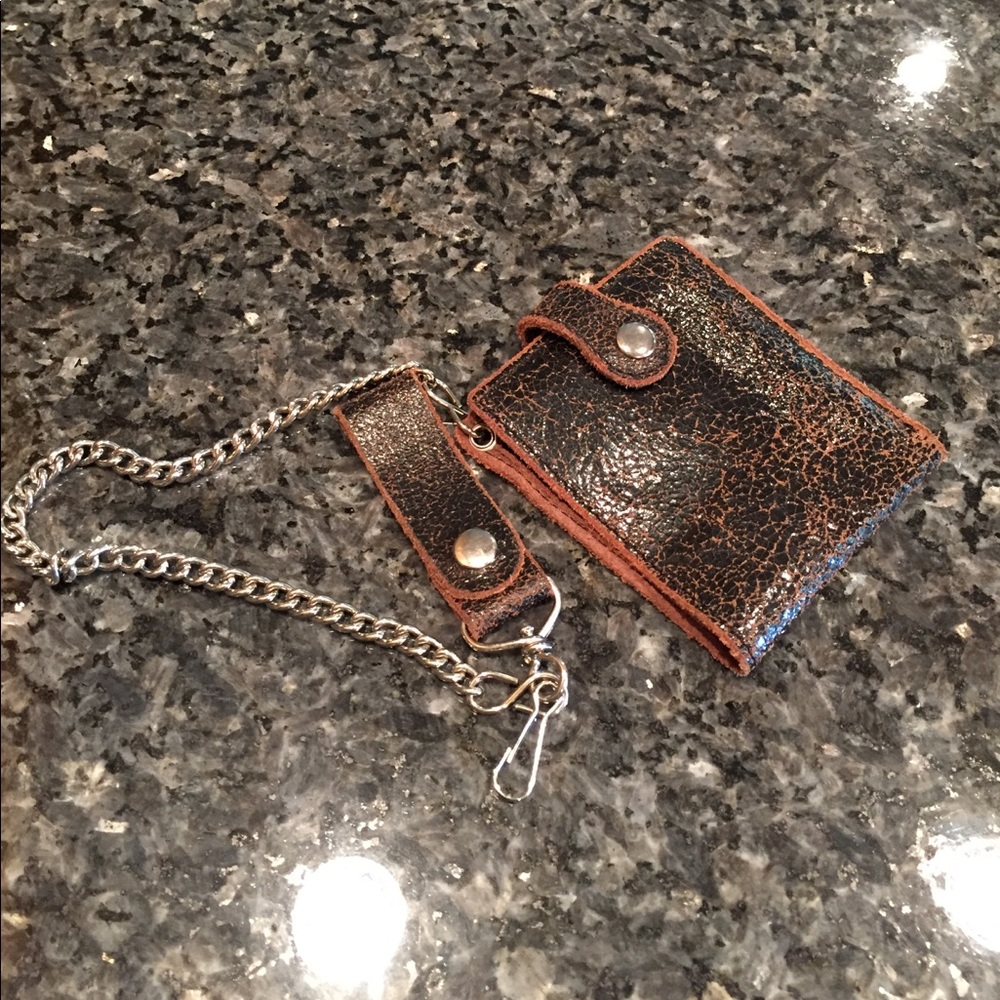 2/$10.00 Men's Chain Wallet