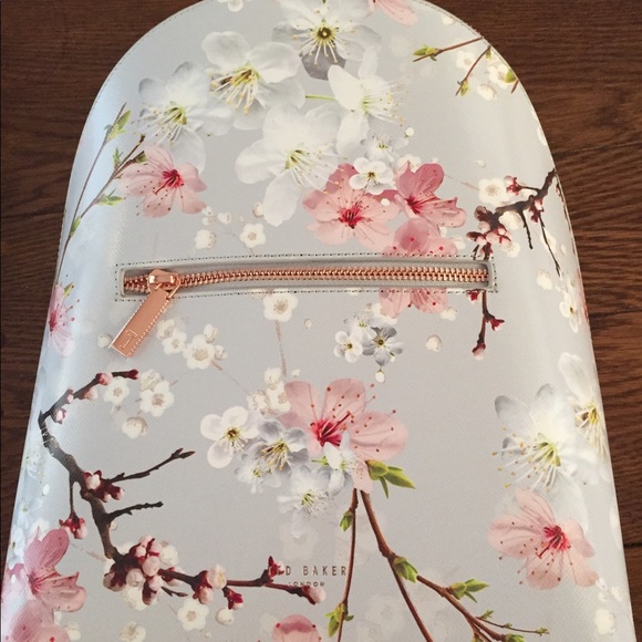 TED BAKER LONDON Flower Floral Leather Backpack - Picture 5 of 8
