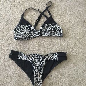 Lululemon Shanti Surf Bikini
