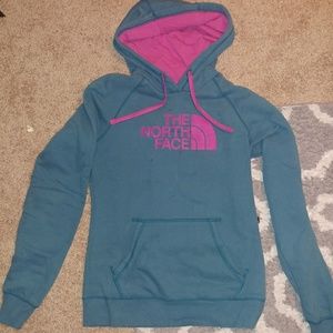 North face sweater