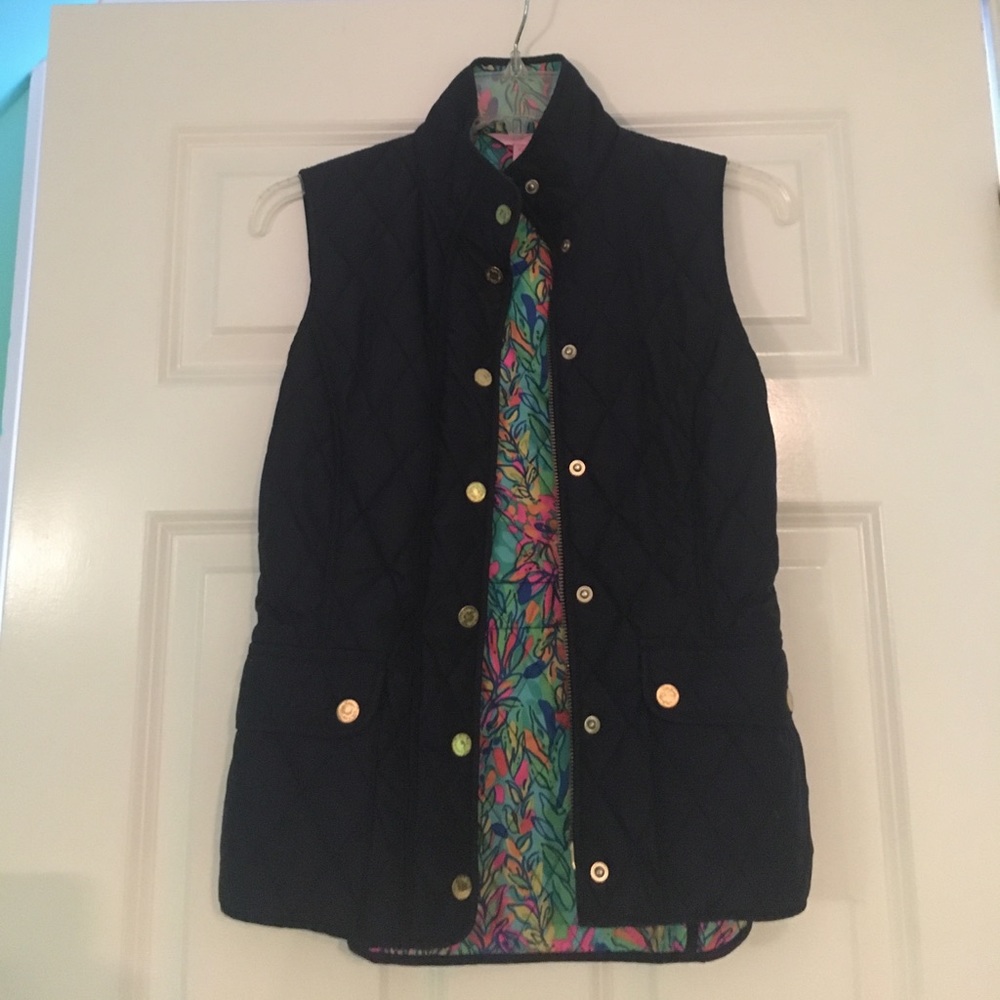 Size xxs Lilly Pulitzer vest.
