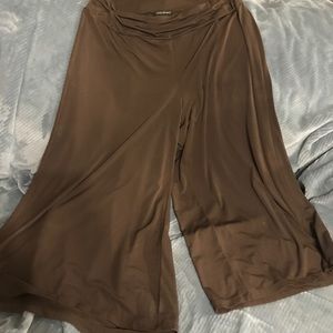 Brown Dress Capris