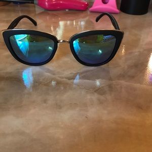 Quay Australia Sunglasses