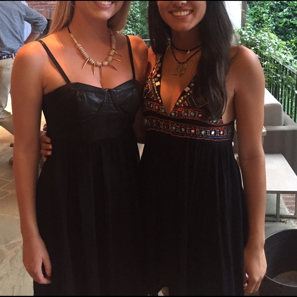 Alice and olivia black cocktail dress