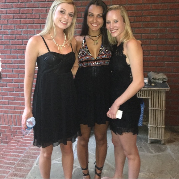 Alice and olivia black cocktail dress - Picture 2 of 2