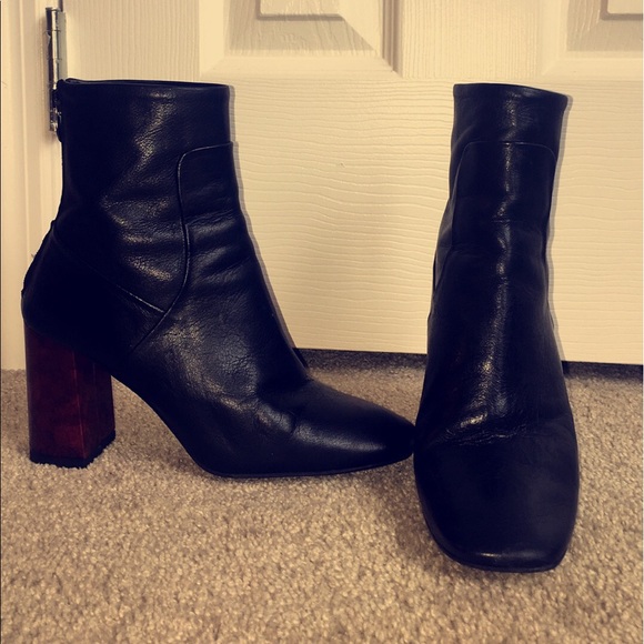 TOPSHOP Tortoise Shell' Bootie - Picture 2 of 5