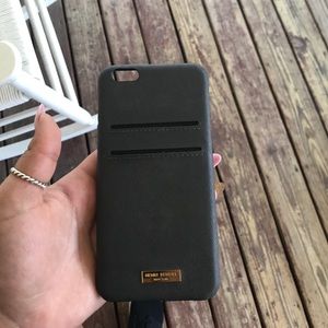 Henri Bendel 6+ Case