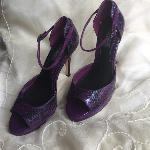White house black market purple and black heels - Picture 1 of 4