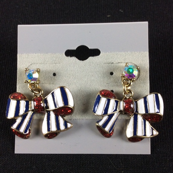 Jewelry - New Fun Bow Stud Earrings