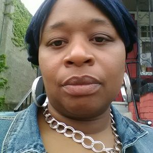 Meet your Posher, Chaketia