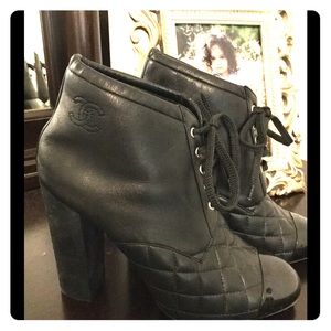 CHANEL HIGH HEELS LACE-UP ANKLE BOOTS
