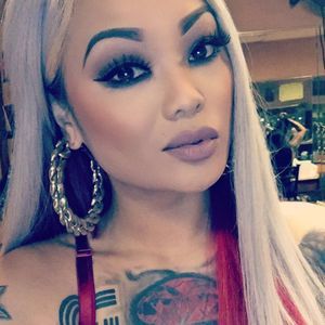 Meet your Posher, Cindy