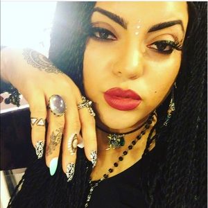 Meet your Posher, Tatiana