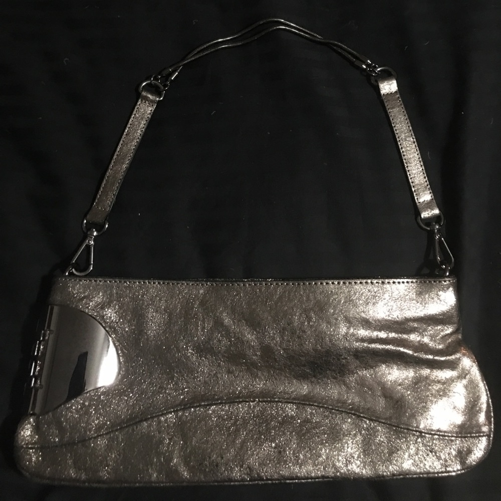 1 hr clearance Stunning Halston Heritage Handbag!