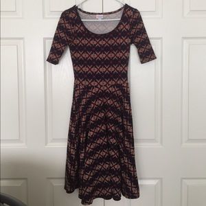 XS Lularoe Nicole