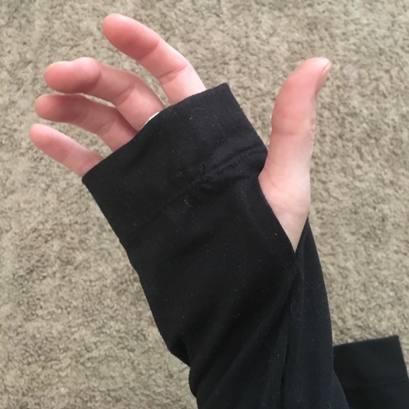 Women's Asics Running/Biking top!! - Picture 5 of 6