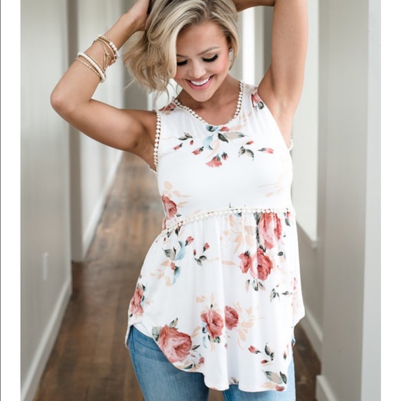 Ivory floral ruffle detail sleeveless tank top - Picture 4 of 5