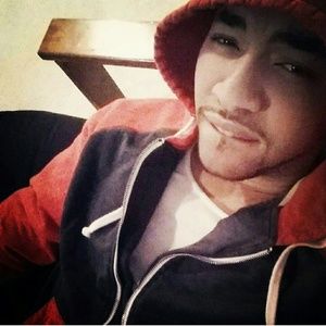 Meet your Posher, Elijah