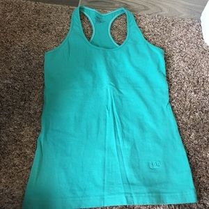 Gap Razorback tank top
