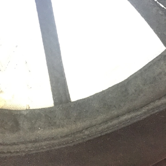 Hat - Picture 7 of 7