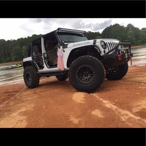 Meet your Posher, Amelia