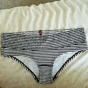 PINK by Victoria's Secret lingerie